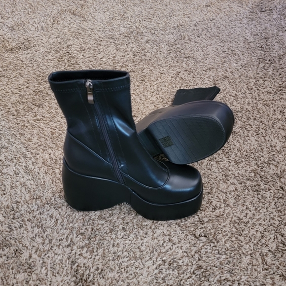 WETKISS BOOTS - Picture 5 of 5